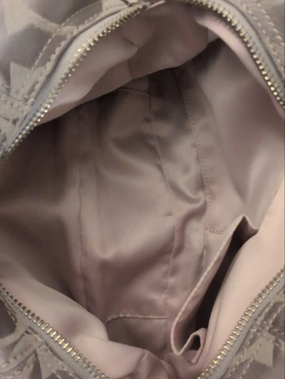 Coach shoulder hobo